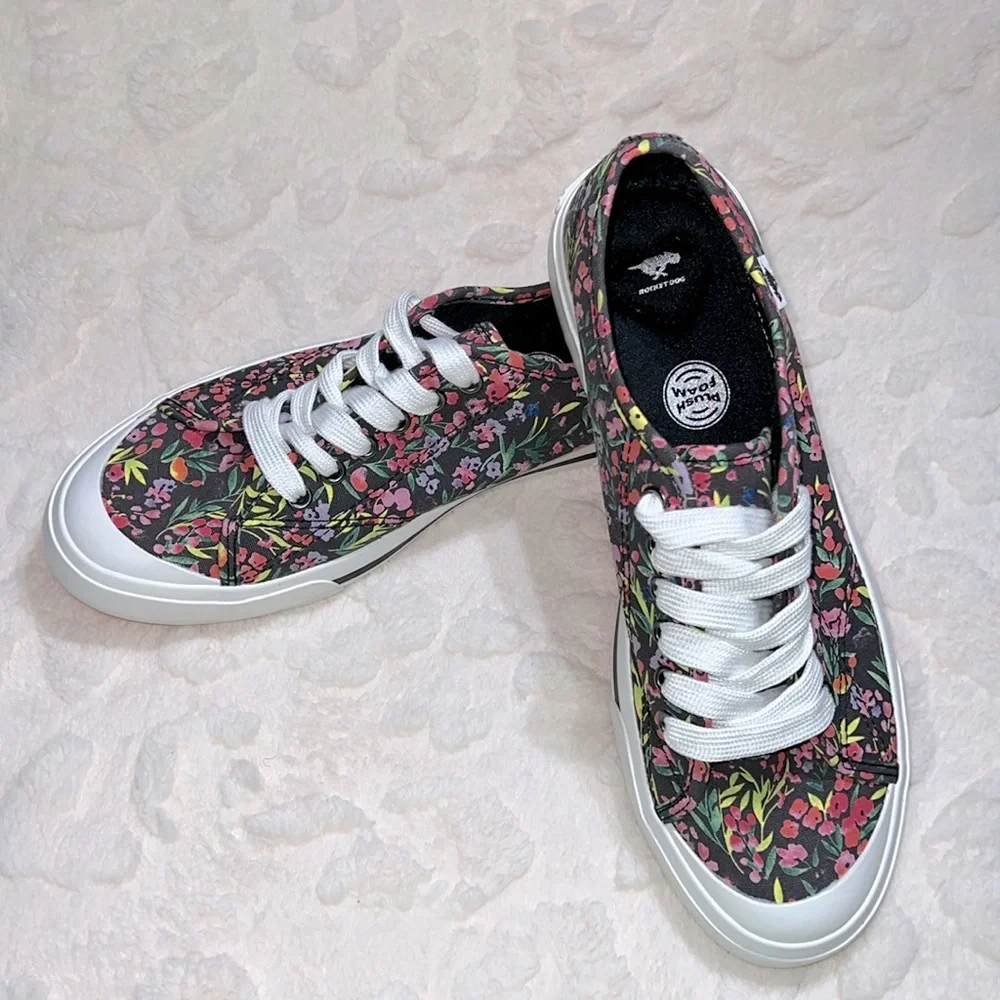 Rocket Dog Women’s Jumpin Margate Floral Cotten Sneaker/ Shoe Size 11